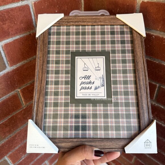 TARGET HEARTH & HAND WITH MAGNOLIA PLAID MATTE SKI FRAMED WALL ART - Picture 1 of 4